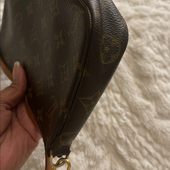 Louis Vuitton Dark Brown Monogram Shoulder Pochette Bag - Picture 9 of 16